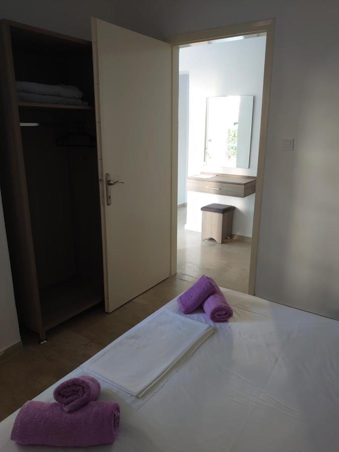 Merida Apartments 莫拉卡里瓦 外观 照片
