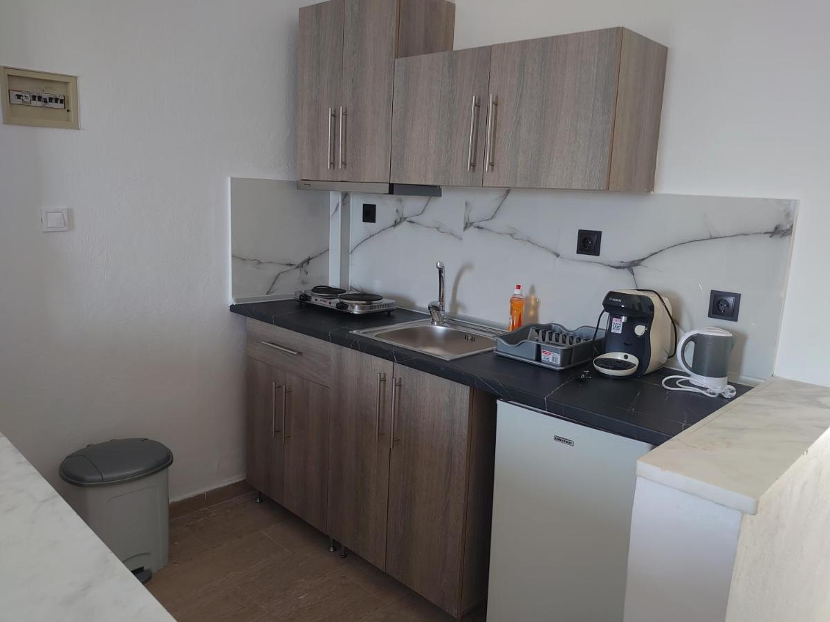 Merida Apartments 莫拉卡里瓦 外观 照片