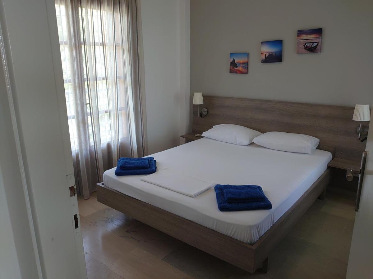Merida Apartments 莫拉卡里瓦 外观 照片